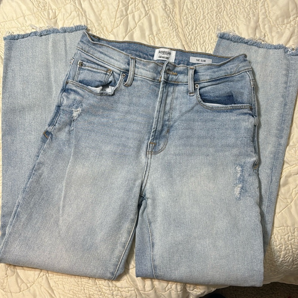 Kensie The Slim Jeans